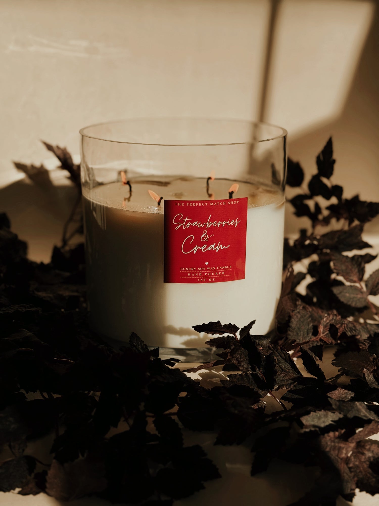 Strawberries & Cream - 150 oz Show Stopper